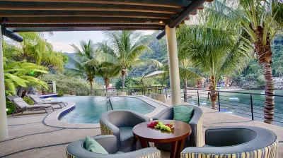 Beach Frontage Armonia Villa with Stunning Views.