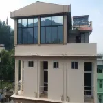 The Lodge Gayatri Kunj Hotel in zona Swarg Ashram