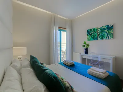 Luxury 1 Bedroom, Apartment Marina de Albufeira Near Old Town