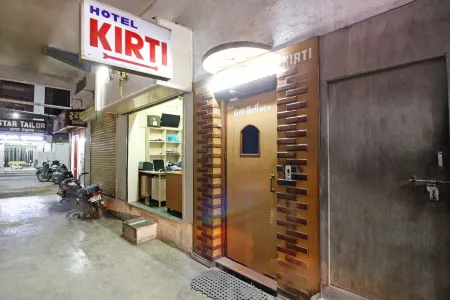 Hotel Kirti