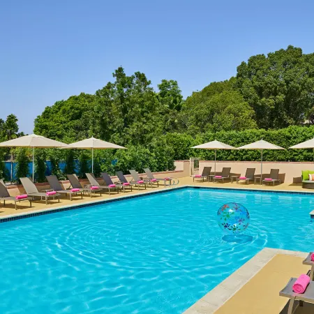Hilton Los Angeles North-Glendale & Executive Meeting Center