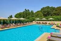 Hilton Los Angeles North-Glendale & Executive Meeting Center - Pool