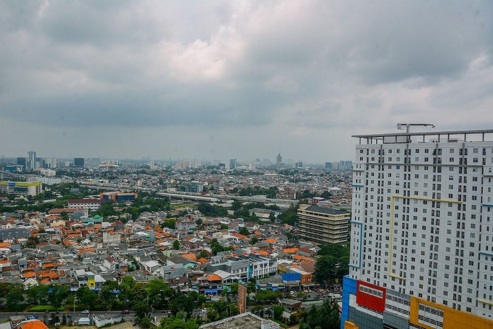 Comfortable 2br Bassura City Apartment Near Bassura Mall - Jakarta