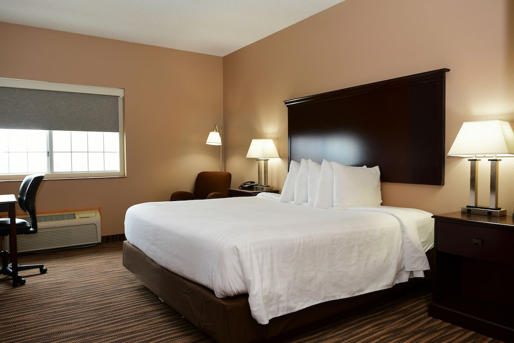 Cobblestone Inn & Suites - Denison Majestic Hills