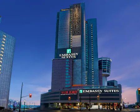 Embassy Suites by Hilton Niagara Falls/ Fallsview Hotels in Niagara Falls