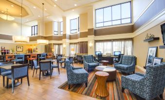 Hampton Inn & Suites Atlanta-Airport North