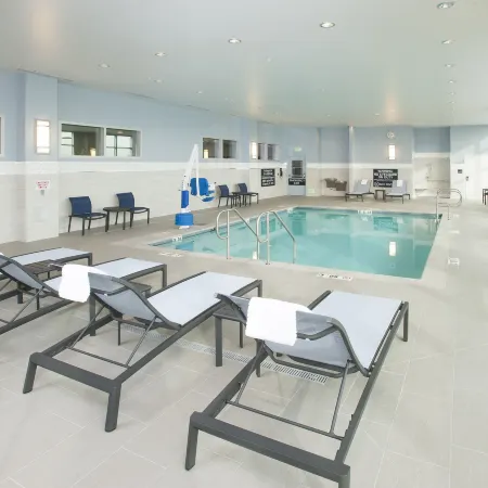 Hampton Inn & Suites LAX El Segundo