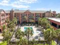 beachfront-palms-hotel