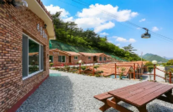 Haenam Duryunsan Tourist Pension