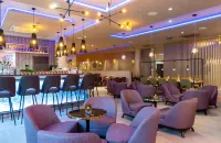 Leonardo Hotel Augsburg - bar