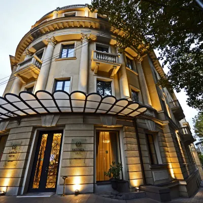 Hotel Astoria Tbilisi Hôtels à proximité de : Mont Mtatsminda