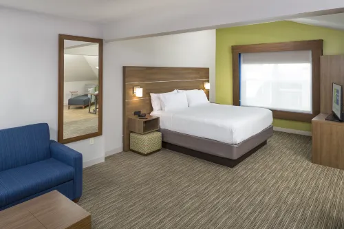 Holiday Inn Express & Suites White River Junction Hotels in Woodstock