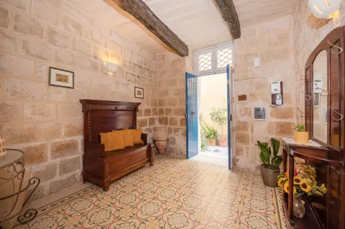 3 Bedrooms House of Character in Rabat Near Mdina - Casa Melita