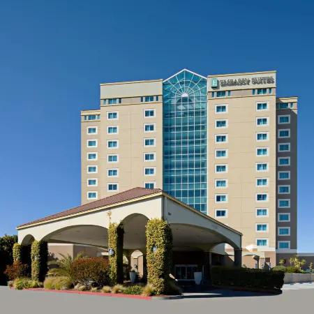 Embassy Suites by Hilton Monterey Bay Seaside