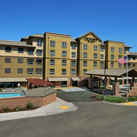 Oxford Suites Paso Robles
