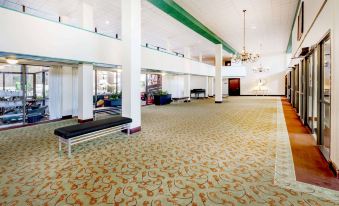 Clarion Hotel