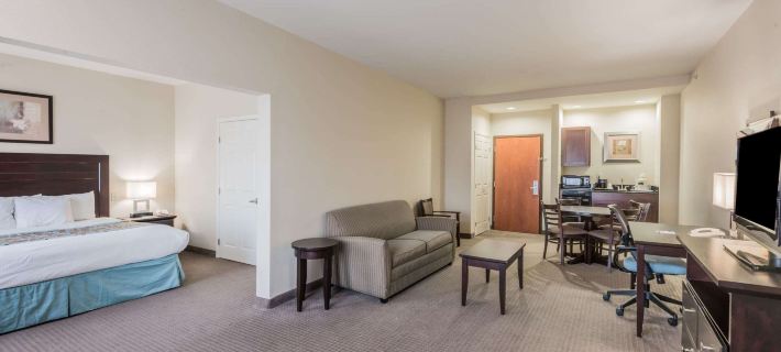 Wingate by Wyndham New Braunfels Hotels in Comal County