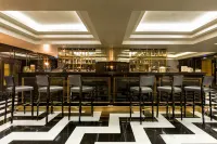 DoubleTree by Hilton Izmir Airport - bar