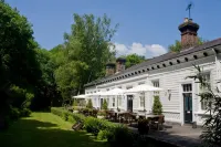 The Old Railway Station - parking