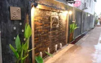 Puangpech Place