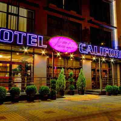 California Hotel Exterior