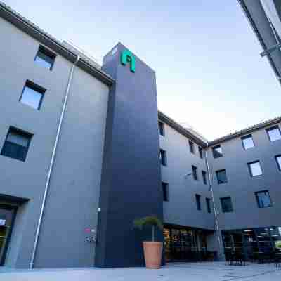 Campanile Marseille Est - Aubagne Hotel Exterior