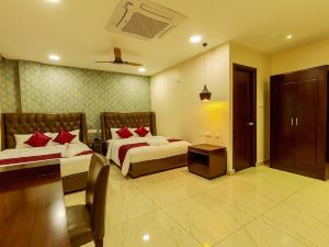 Hotel Akshay Grand