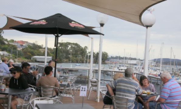 Beauty Point Waterfront Hotel