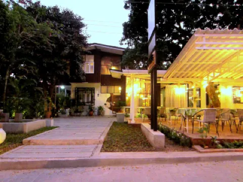 Chiang Mai D Hostel Hotels near Faculty of Engineering