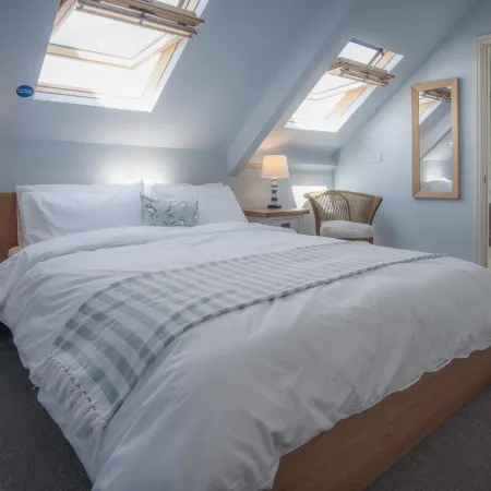 The Nest - 1 Bedroom Apartment - Tenby