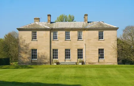 Saltmarshe Hall Отели в г. Уиттон