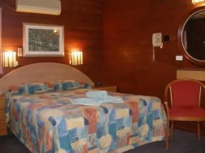 Mt Kuring-Gai Motel Hotels in Wahroonga