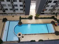 Comfortable and Simply Modern 2Br Apartment at the Jarrdin Cihampelas Các khách sạn ở Coblong
