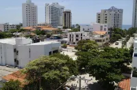 Apartahotel Tukasa Rodadero - Mountain view