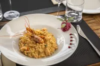 Maistra Select Pineta Hotel - breakfast