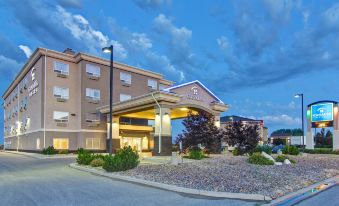 Canalta Hotel Weyburn