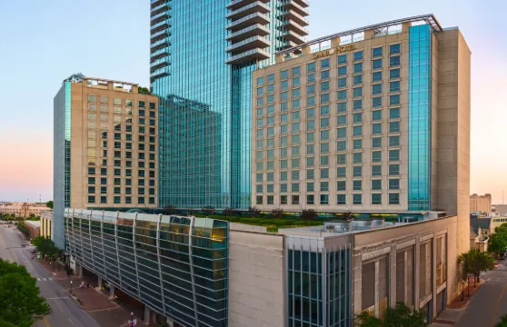 沃斯堡歐姆尼酒店