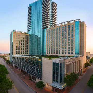 Omni Fort Worth Hotel Hotels near Fort Worth Water Gardens