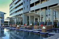 Protea Hotel O.R. Tambo Airport - Pool