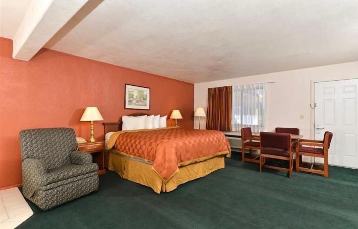 Travel Inn & Suite