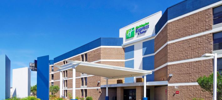 Holiday Inn Express & Suites PHOENIX-TEMPE by IHG Hotels in Scottsdale