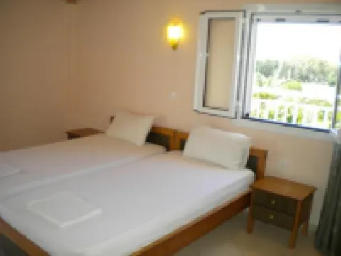 Brati - Arcoudi Hotel