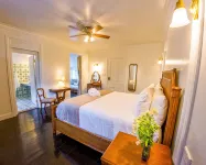 Turks Head Inne Hotels near Grand Turk Cruise Port