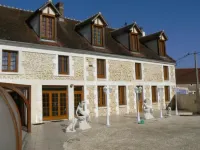 Le Manoir des Chapelles Hotels in Auxerre