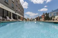 Comfort Inn & Suites Hotels in Cordele