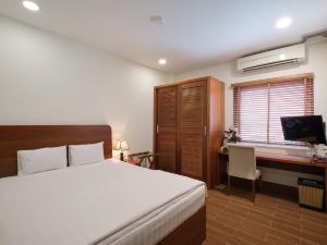 Hotel Sakura Phạm Vân