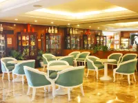 Aloha Hotel, Manila