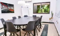 Nordic Villa Hoteles en Jabi