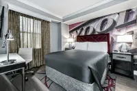 Hotel Indigo Dallas Downtown