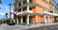 Grand Hotel Royal Hotel berhampiran Caseificio Apreda